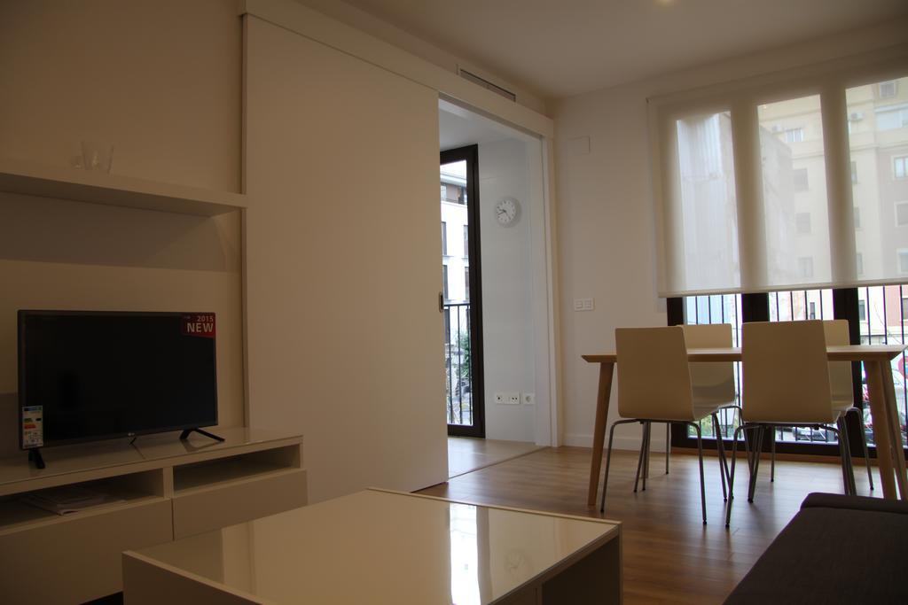Apartamentos Hiedra Y Tapineria Mercado Central Valencia Eksteriør bilde