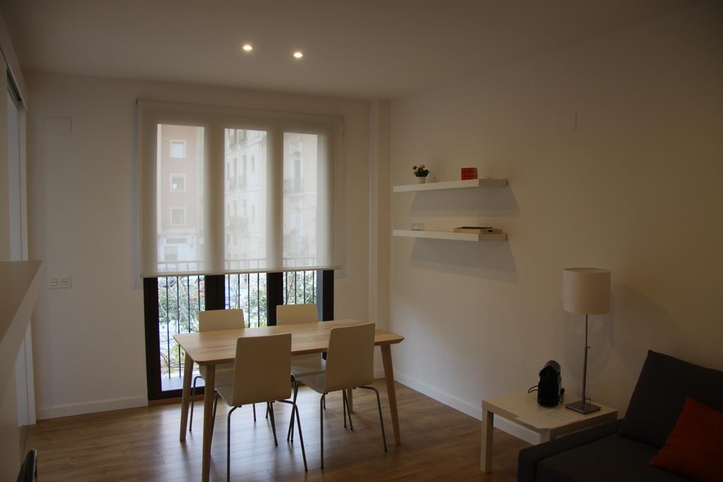 Apartamentos Hiedra Y Tapineria Mercado Central Valencia Eksteriør bilde
